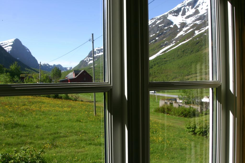 Overvoll Farm Stranda  Eksteriør bilde